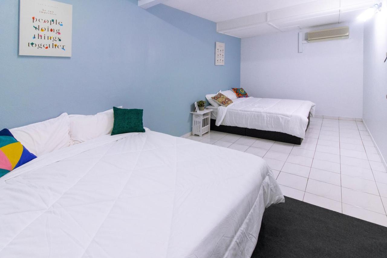 Low Season Promotion! 4B12B Max 19 Pax Party House Ipoh Esterno foto